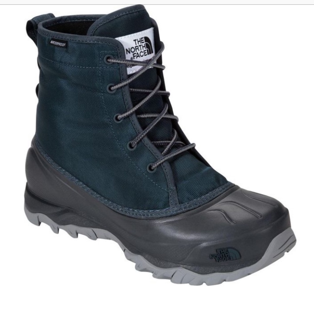 NWT North Face Tsumoru Waterproof boots